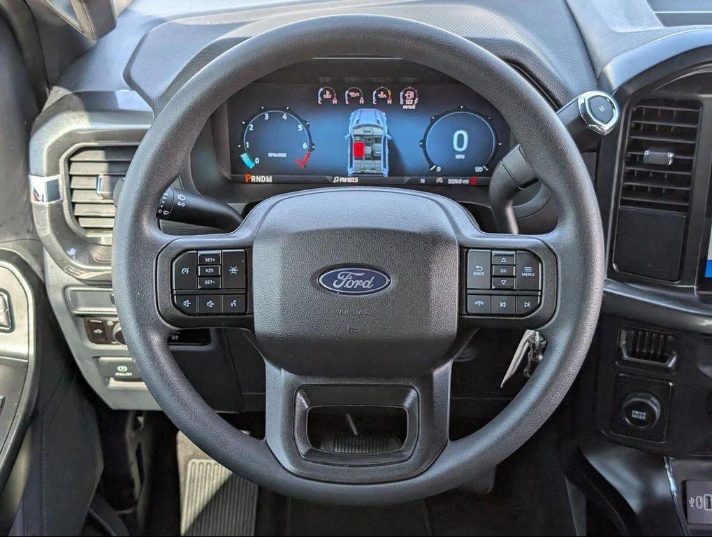 new 2025 Ford F-150 car, priced at $41,718