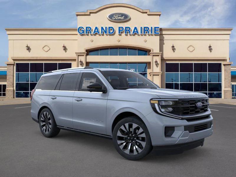 new 2025 Ford Expedition car, priced at $73,622