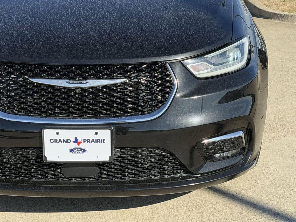 used 2023 Chrysler Pacifica car, priced at $23,188