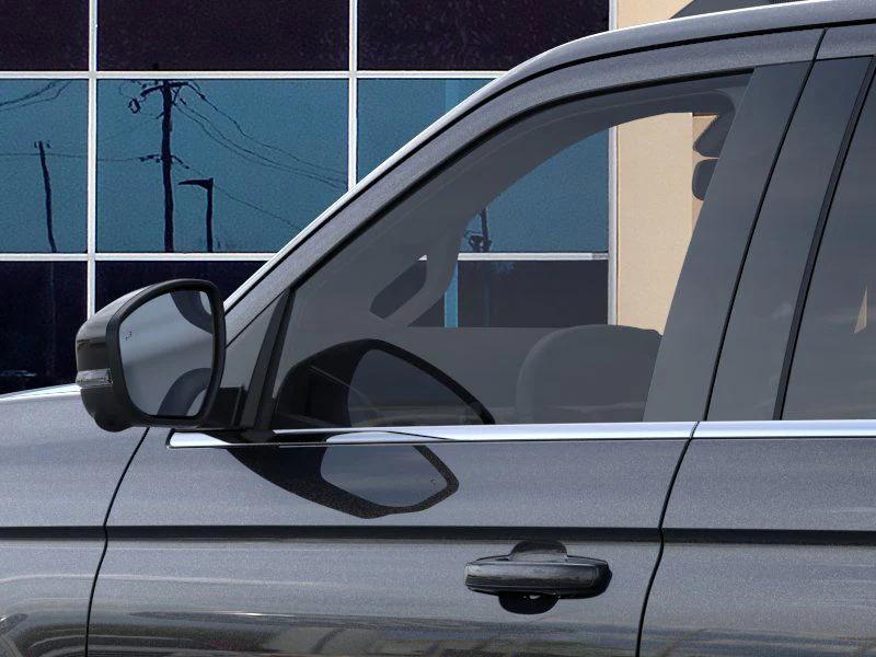 new 2025 Ford Expedition car, priced at $73,831