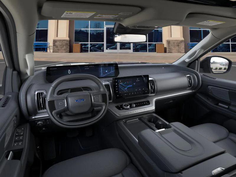 new 2025 Ford Expedition car, priced at $73,831