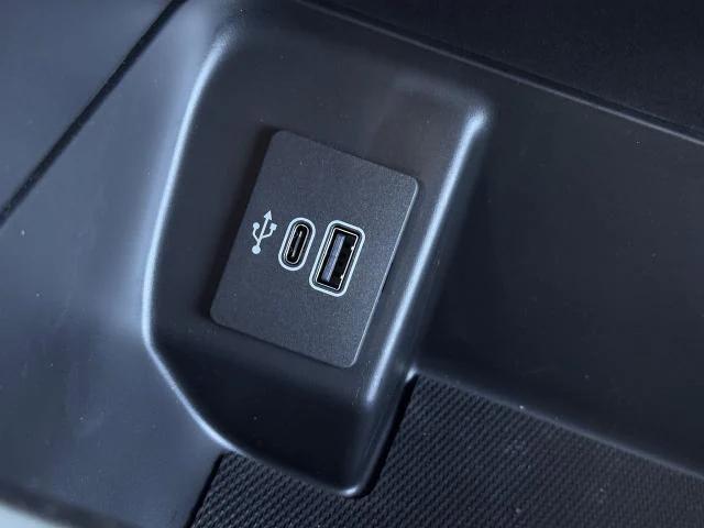 new 2025 Ford F-150 car, priced at $40,456