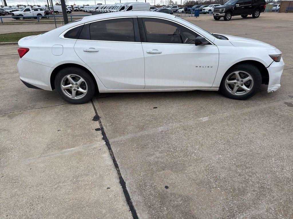 used 2016 Chevrolet Malibu car, priced at $9,479
