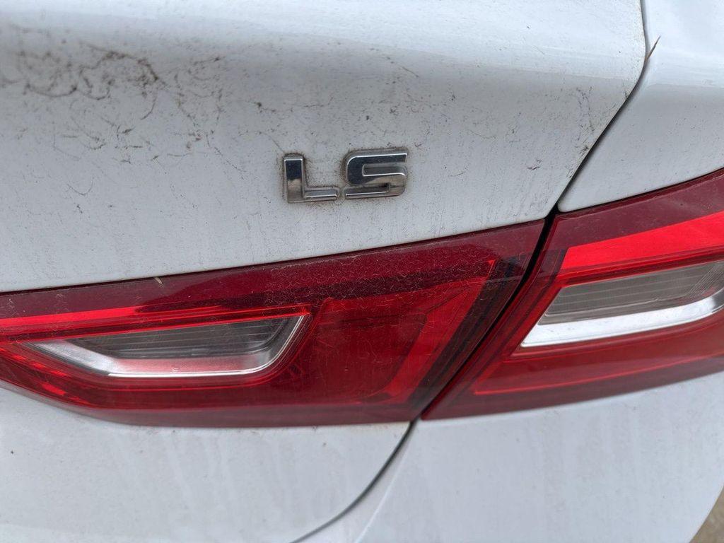 used 2016 Chevrolet Malibu car, priced at $9,479