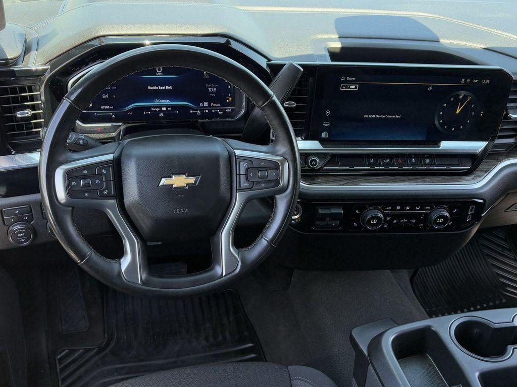 used 2024 Chevrolet Silverado 2500 car, priced at $41,286