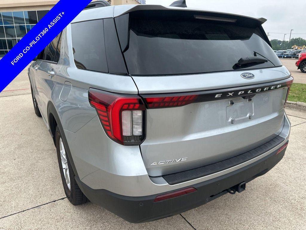 used 2025 Ford Explorer car, priced at $33,433