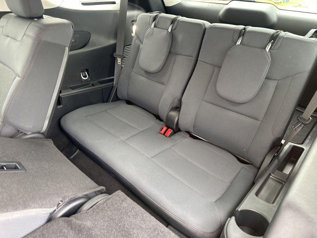used 2025 Ford Explorer car, priced at $33,433