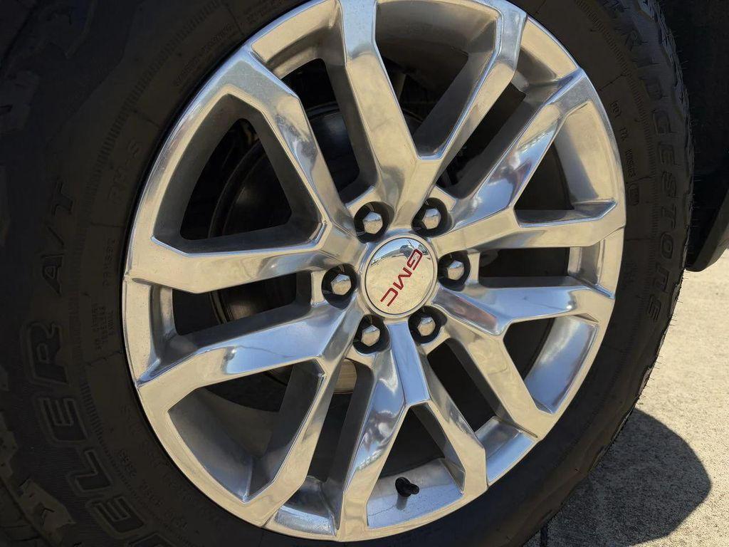 used 2021 GMC Sierra 1500 car, priced at $35,999