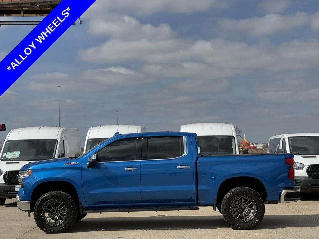 used 2022 Chevrolet Silverado 1500 car, priced at $41,994