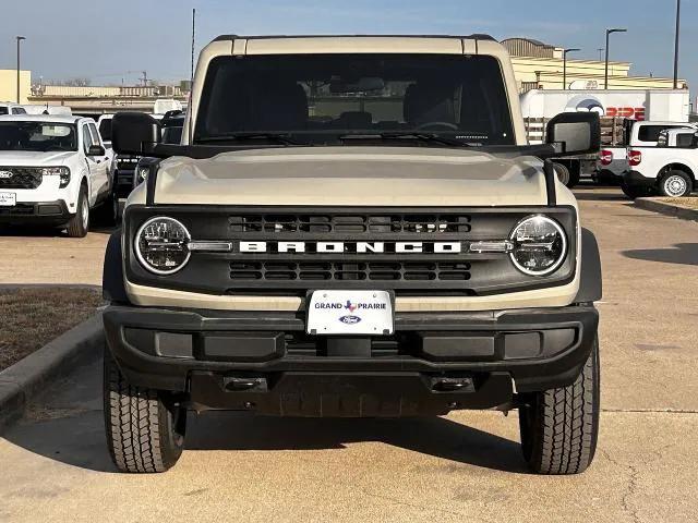 new 2025 Ford Bronco car, priced at $42,601