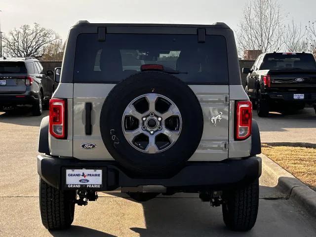 new 2025 Ford Bronco car, priced at $42,601