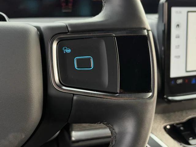 new 2026 Ford Expedition car, priced at $80,852