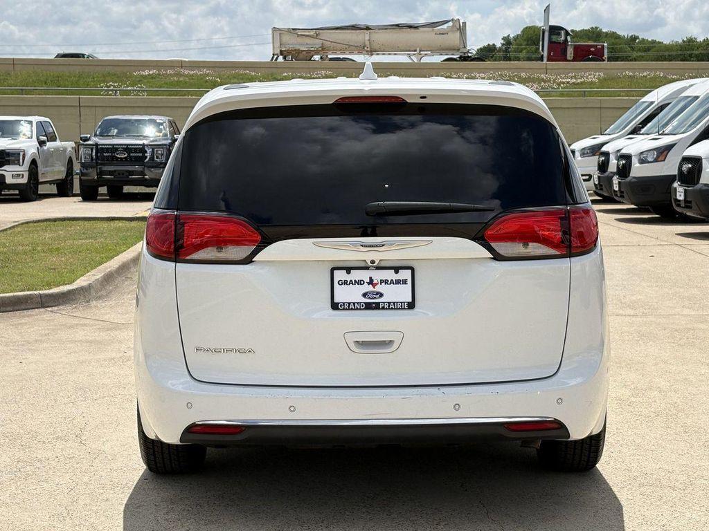 used 2020 Chrysler Pacifica car, priced at $16,707