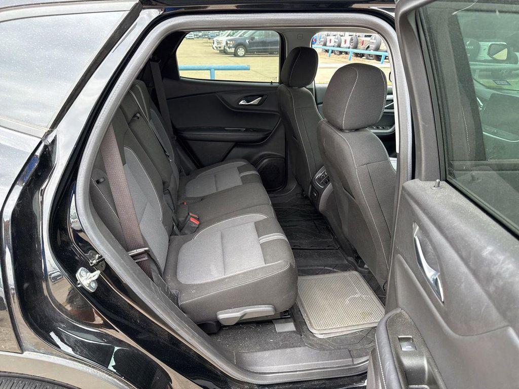 used 2024 Chevrolet Blazer car, priced at $23,567