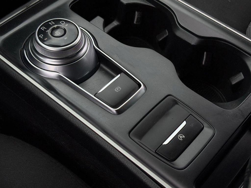 used 2022 Ford Edge car, priced at $17,878