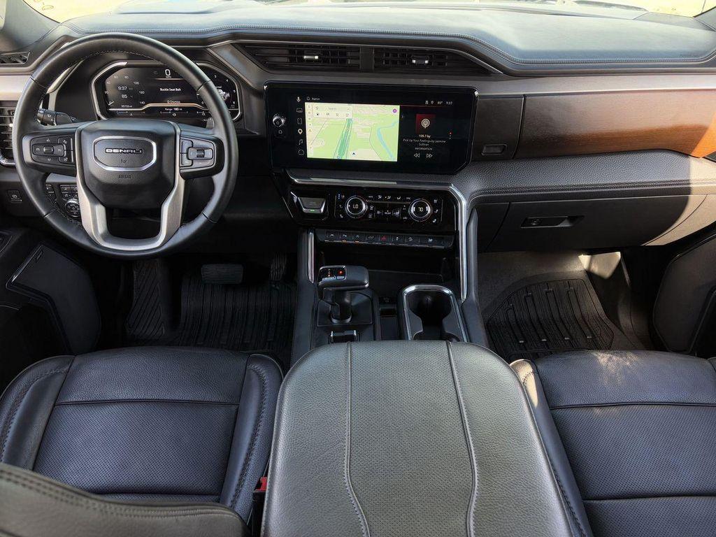 used 2024 GMC Sierra 1500 car, priced at $51,625