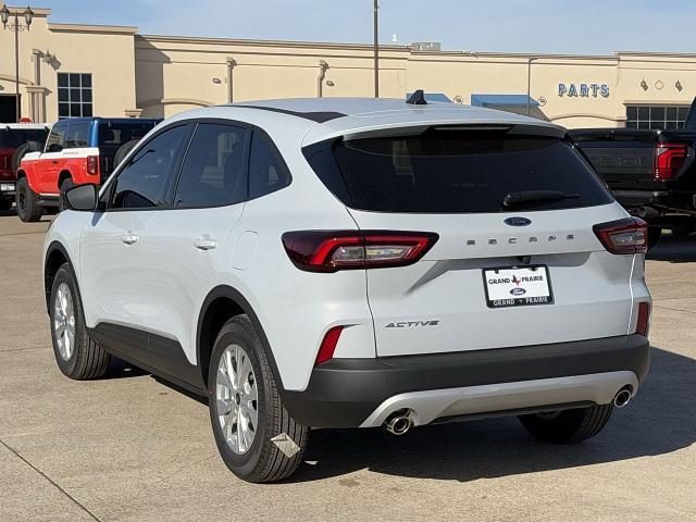 new 2026 Ford Escape car, priced at $25,015