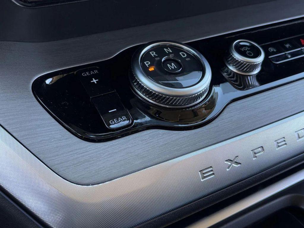 new 2026 Ford Expedition Max car, priced at $81,998