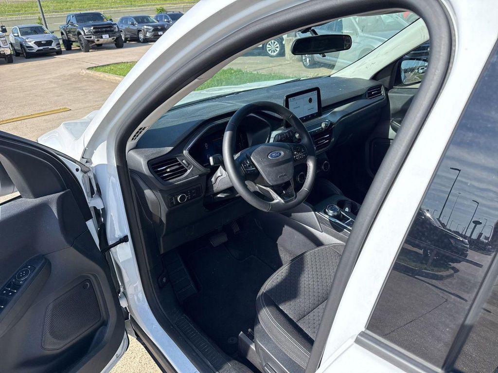 used 2023 Ford Escape car, priced at $20,961