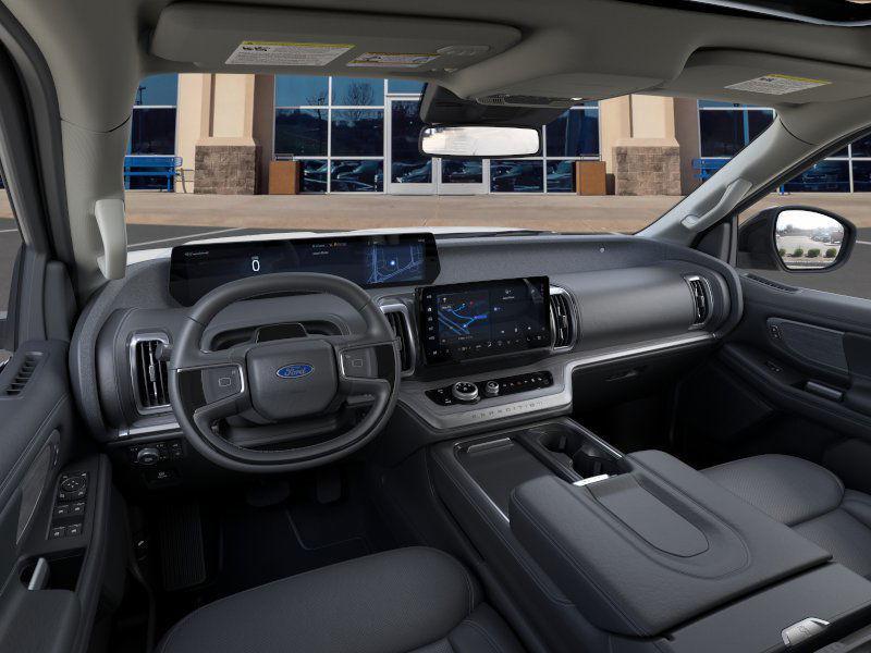 new 2025 Ford Expedition car, priced at $73,831