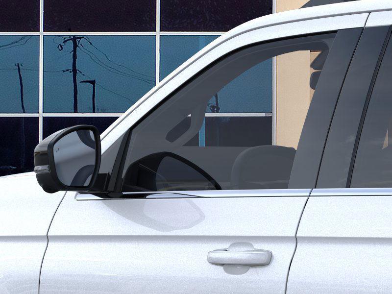 new 2025 Ford Expedition car, priced at $73,831