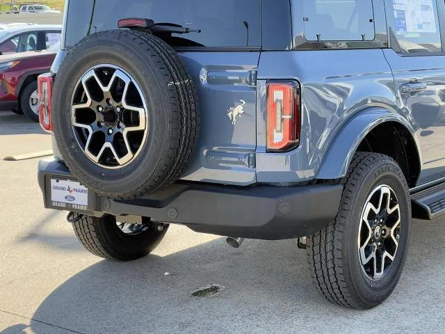 new 2025 Ford Bronco car, priced at $46,111