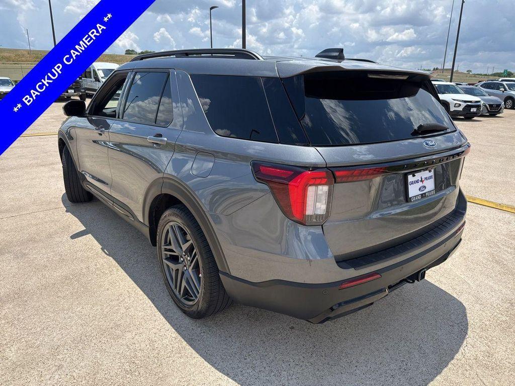 used 2025 Ford Explorer car, priced at $37,229