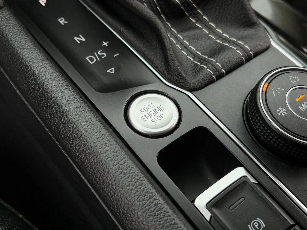 used 2023 Volkswagen Atlas car, priced at $21,322