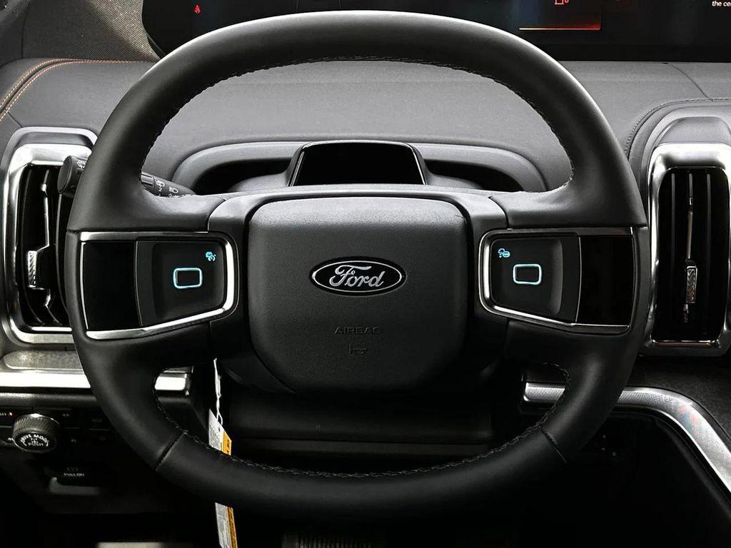 new 2026 Ford Expedition car, priced at $81,002