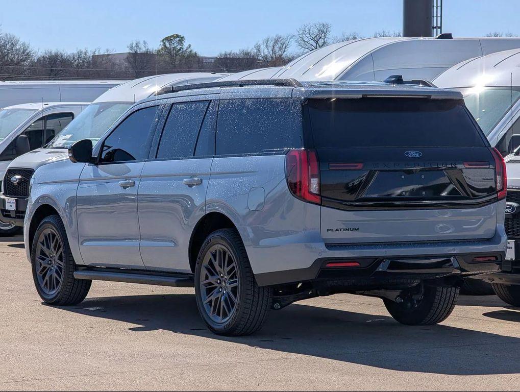 new 2026 Ford Expedition car, priced at $75,961