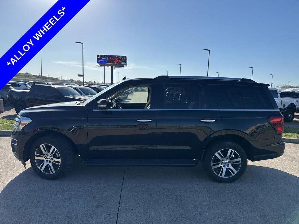 used 2024 Ford Expedition car, priced at $39,483
