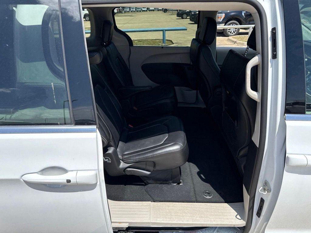 used 2024 Chrysler Pacifica car, priced at $23,561