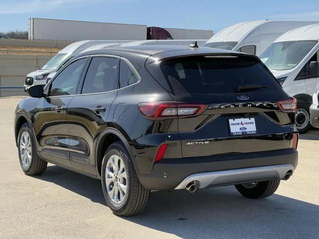 new 2026 Ford Escape car, priced at $25,015