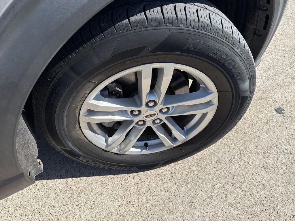 used 2022 Ford Explorer car, priced at $26,634