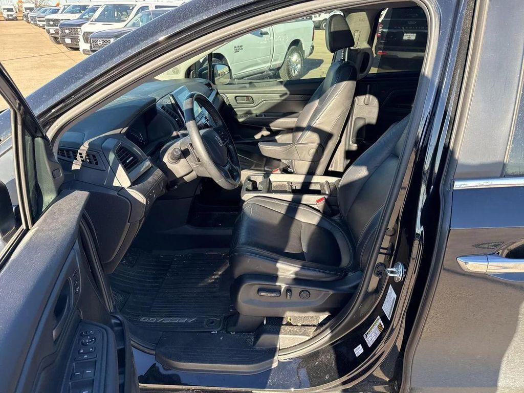 used 2024 Honda Odyssey car, priced at $30,591
