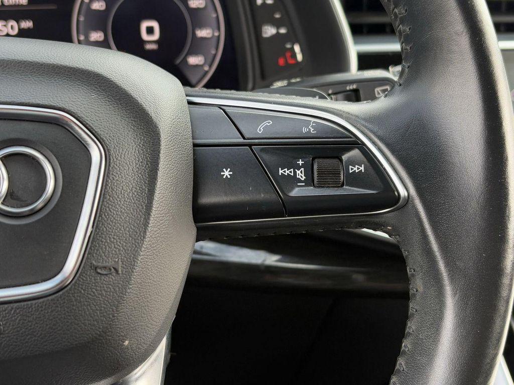 used 2020 Audi Q7 car, priced at $21,618