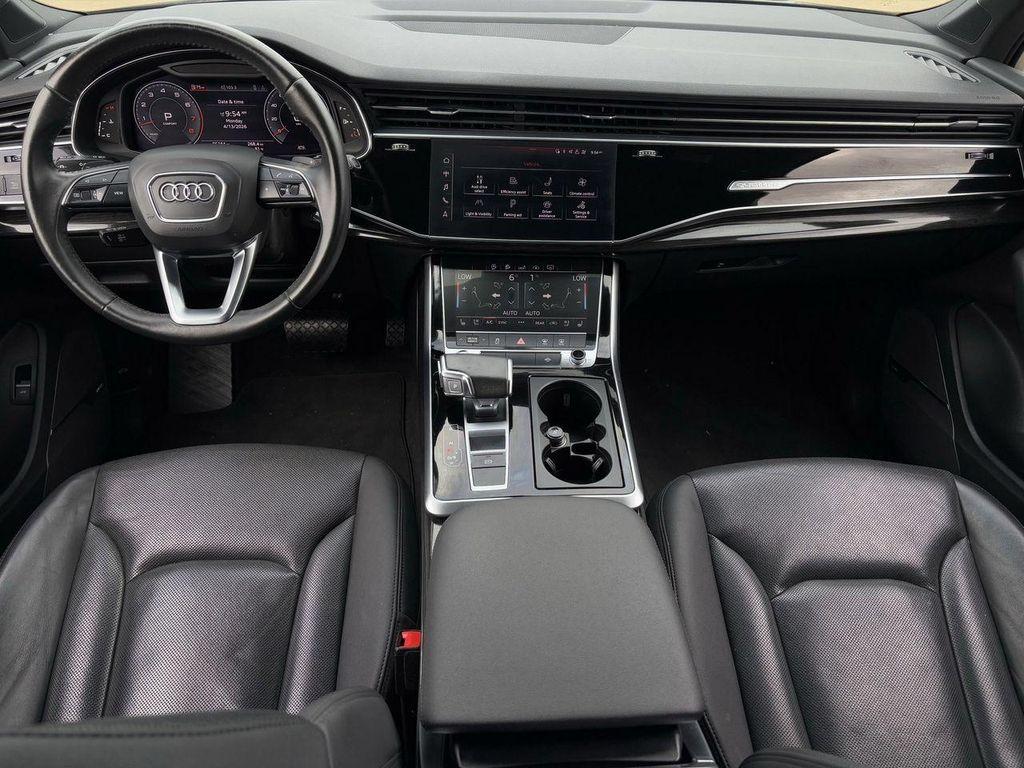 used 2020 Audi Q7 car, priced at $21,618