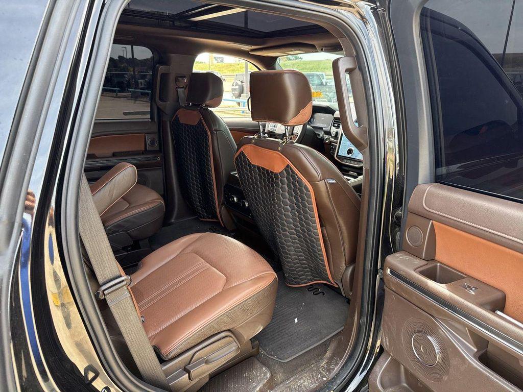 used 2024 Ford Expedition car, priced at $65,579