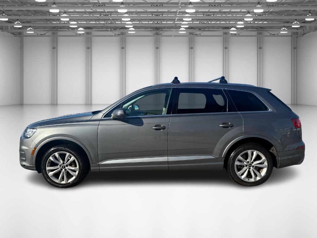 used 2017 Audi Q7 car, priced at $14,999
