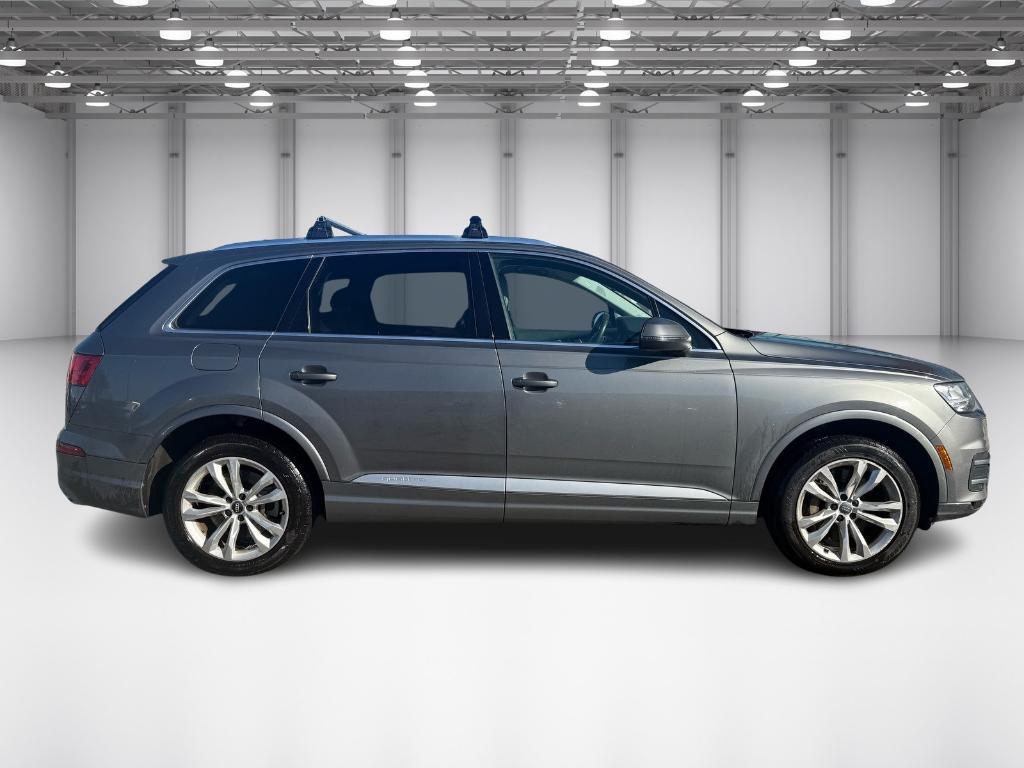 used 2017 Audi Q7 car, priced at $14,999