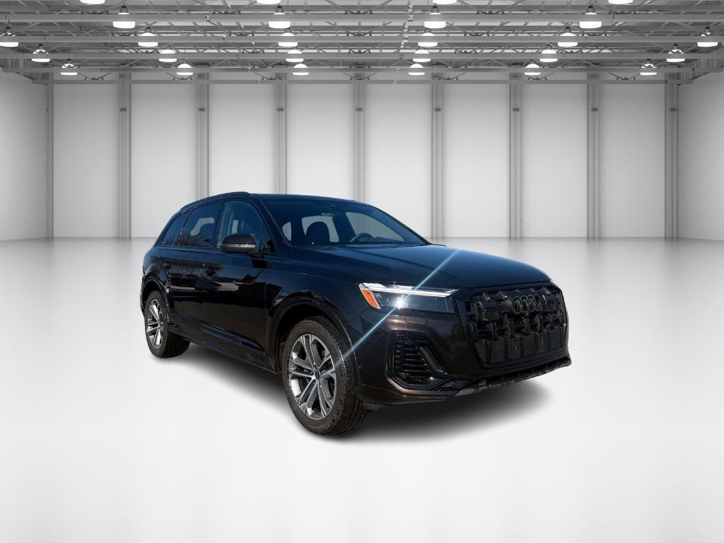 used 2025 Audi Q7 car, priced at $53,500