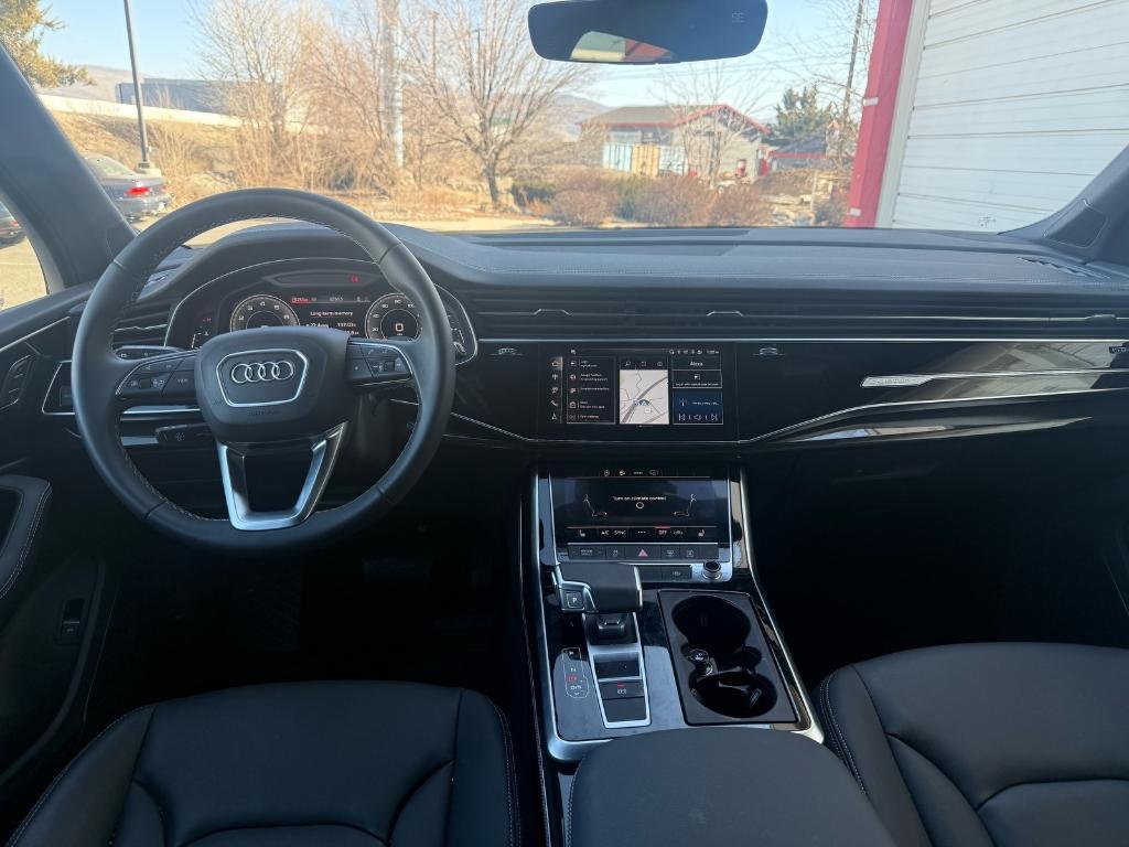 used 2025 Audi Q7 car, priced at $53,500