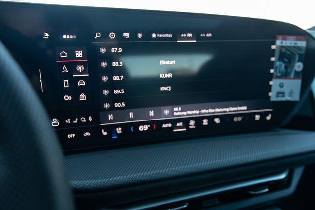 new 2025 Audi SQ5 car, priced at $66,200