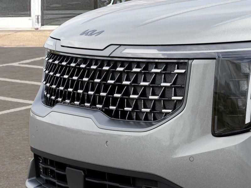 new 2027 Kia Carnival Hybrid car, priced at $52,390