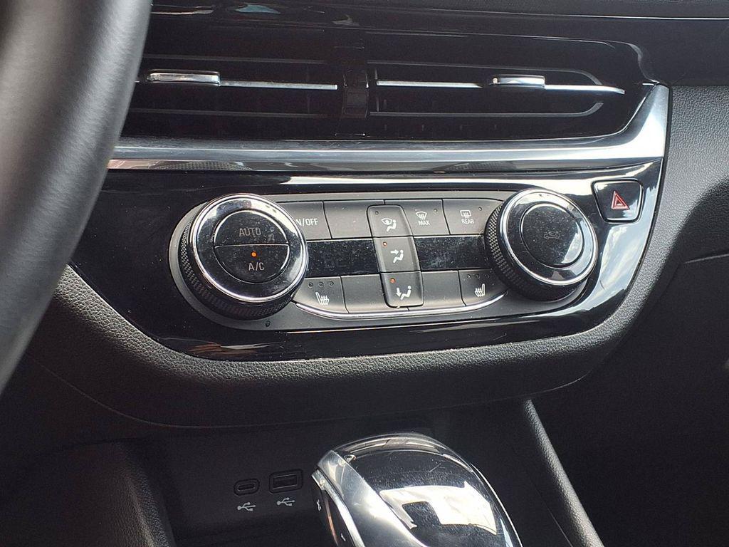 used 2024 Buick Envista car, priced at $24,614