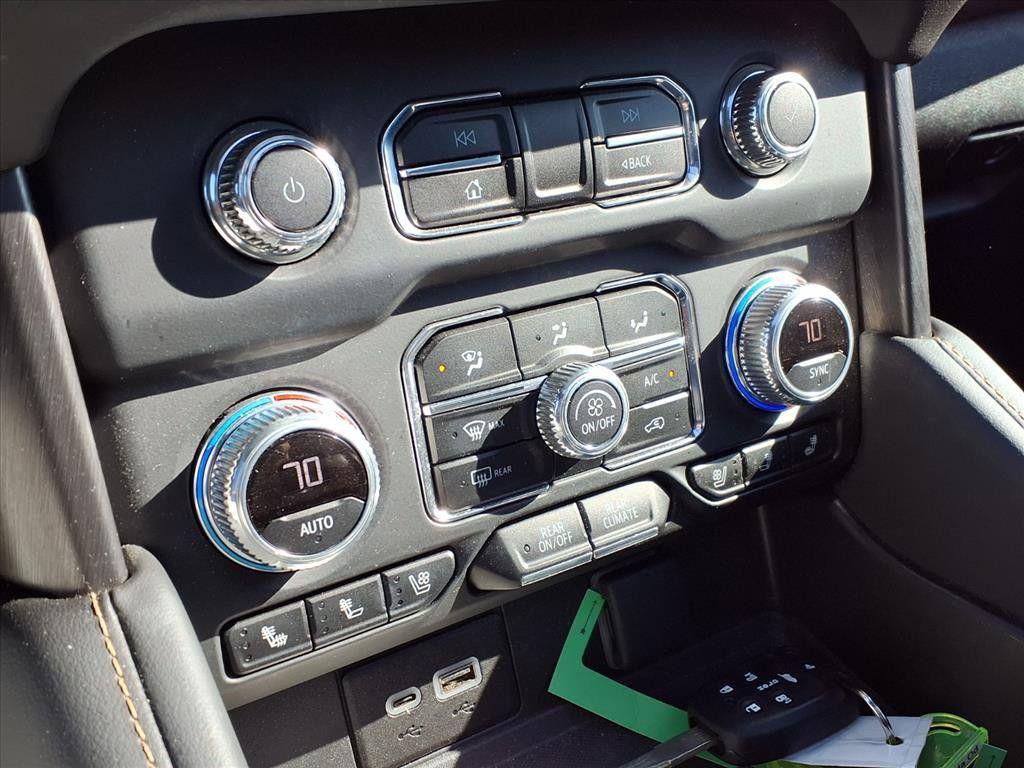 used 2023 GMC Yukon car, priced at $63,691