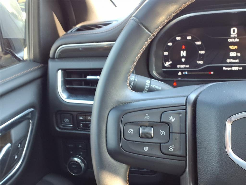 used 2023 GMC Yukon car, priced at $63,691