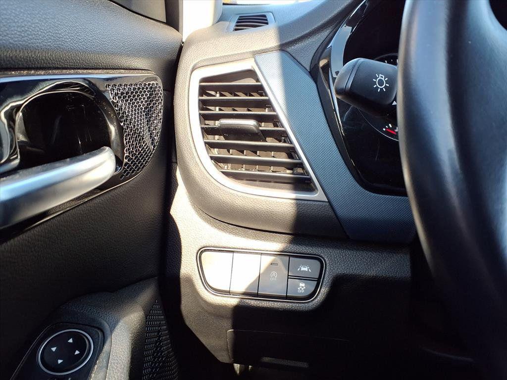 used 2023 Kia Seltos car, priced at $21,992