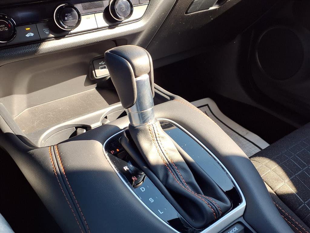 used 2025 Honda HR-V car, priced at $26,542