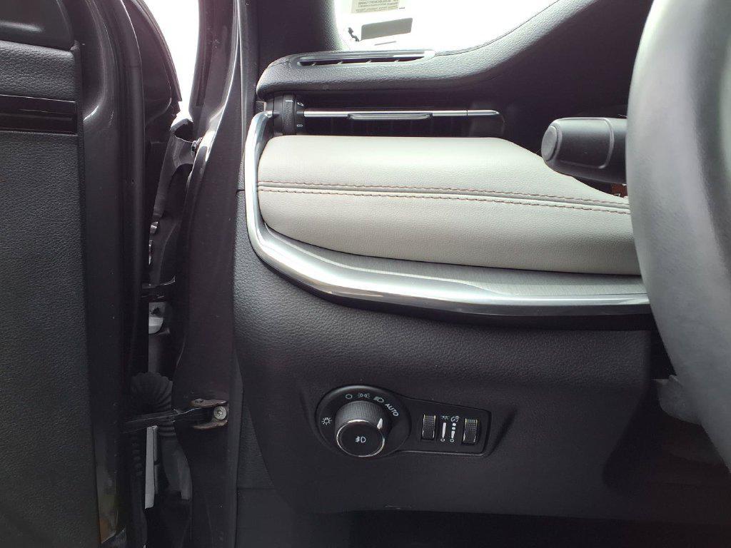 used 2024 Jeep Compass car, priced at $22,397